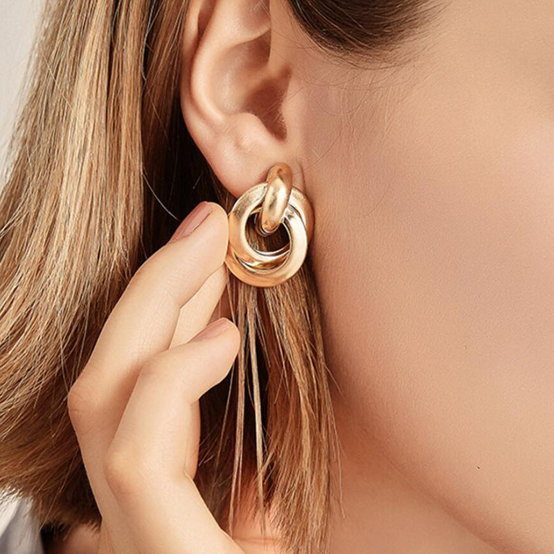 Alloy double round two-ring interlocking earrings