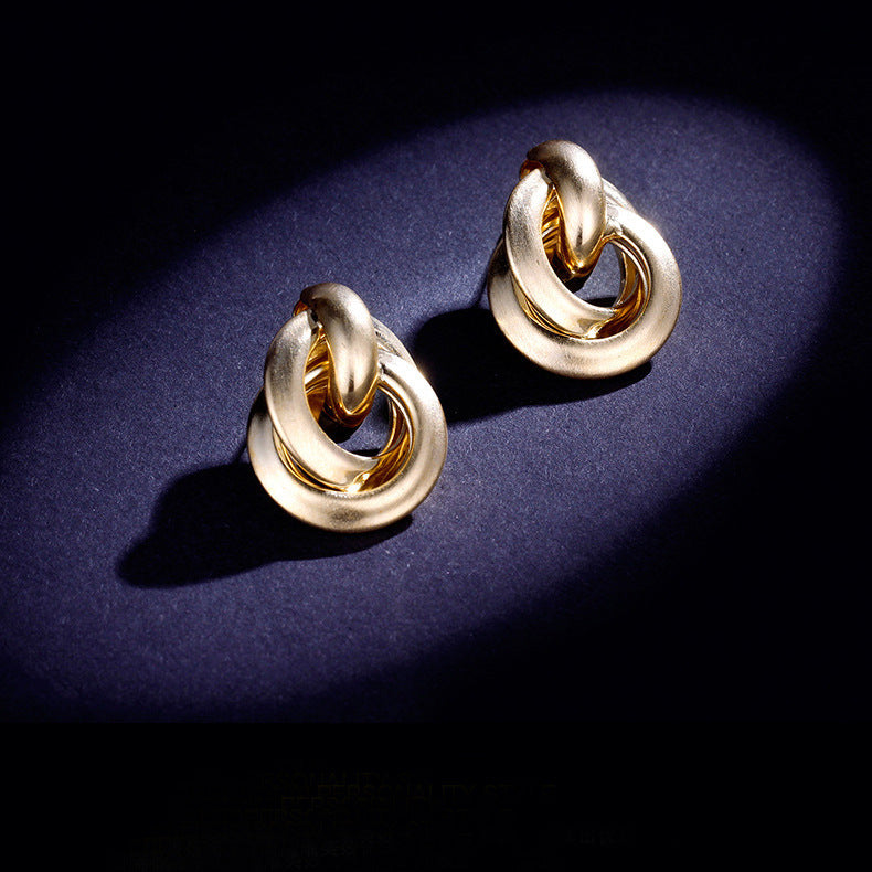 Alloy double round two-ring interlocking earrings