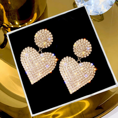 Pendientes de botón con forma de corazón de melocotón para mujer 