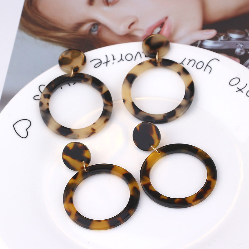 Exaggerated geometric acrylic leopard print earrings