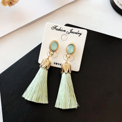 Fashion crystal leaf earrings