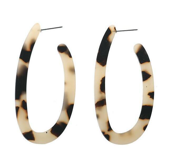 Acetate sheet U-shaped leopard print earrings