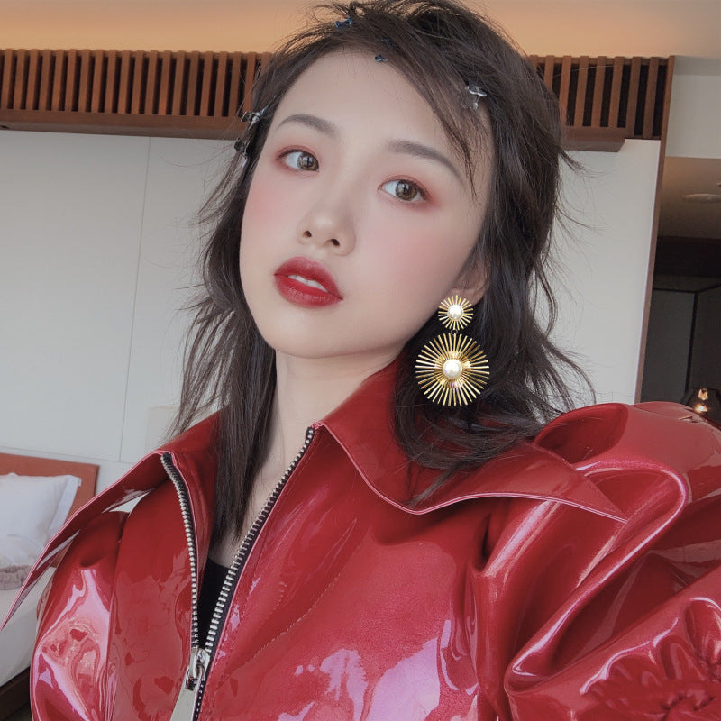 Exaggerated artificial pearl long earrings