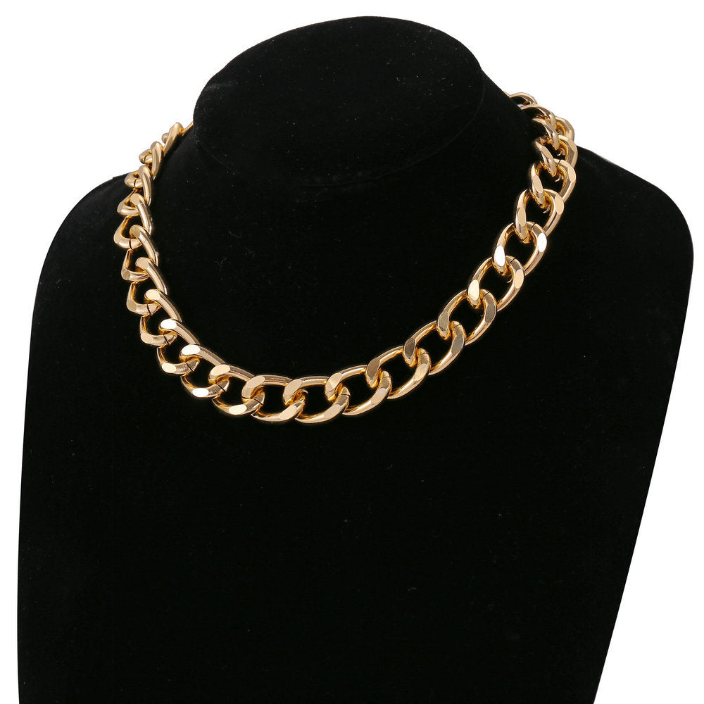 Retro Thick Chain Collarbone Necklace