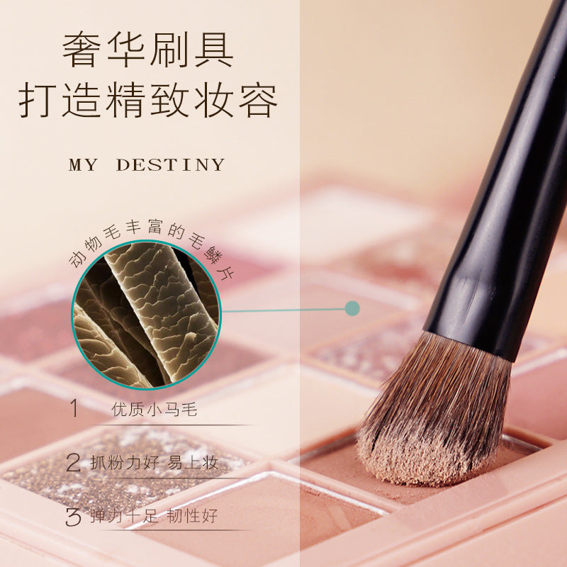 Angled Animal Hair Nose Contour Brush