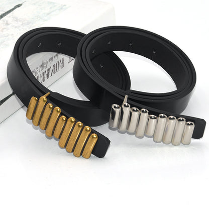 Snap belt fashion trend