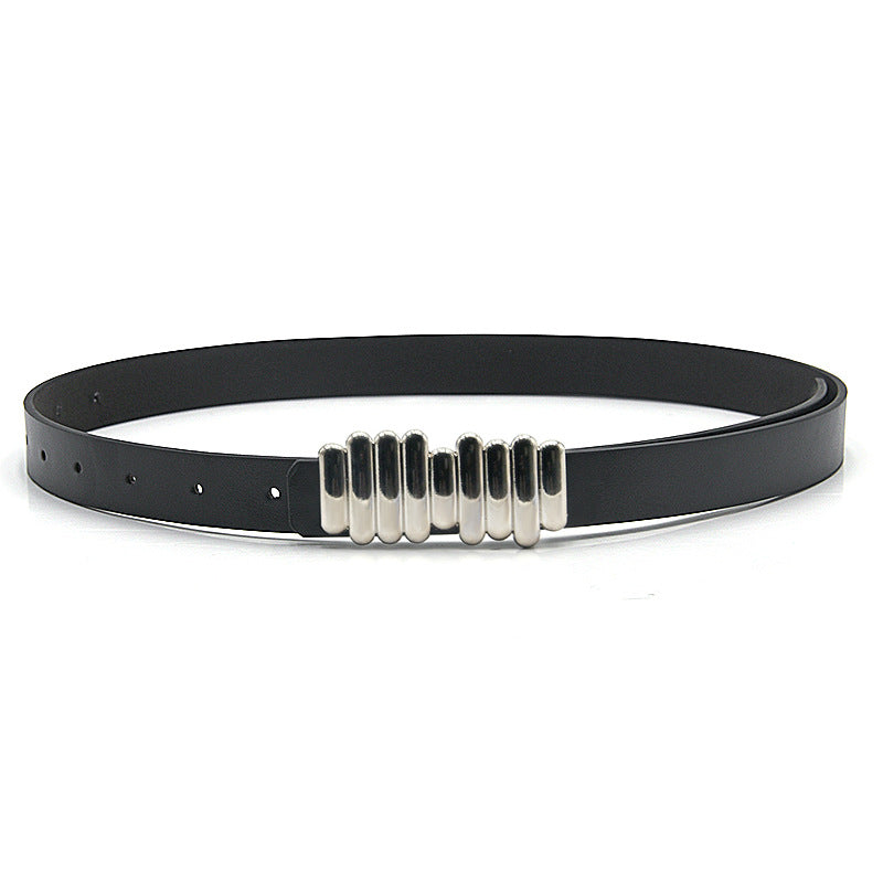 Snap belt fashion trend