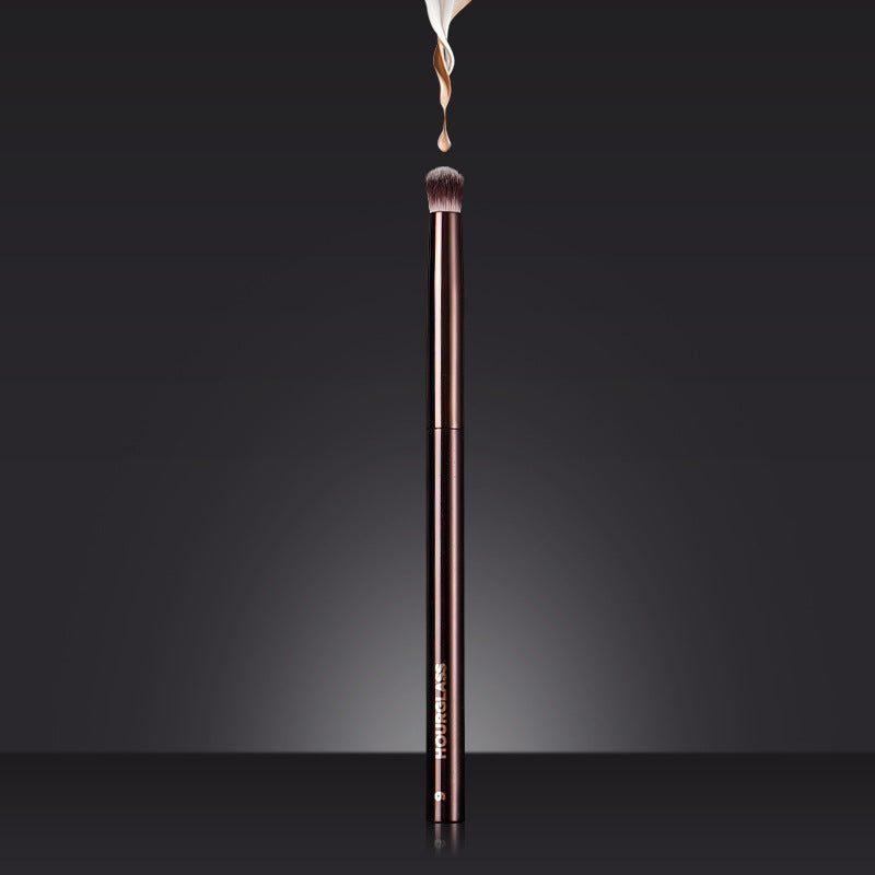 HG No. 9 Round Blending Brush