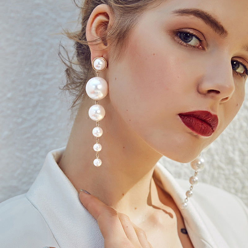 Retro Pearl Drop Earrings