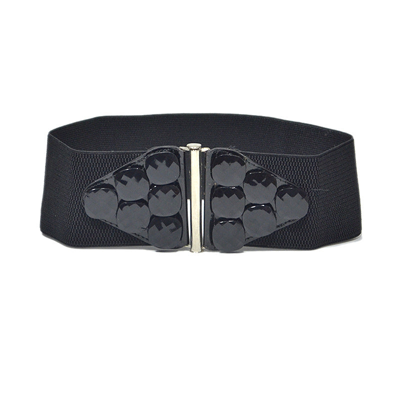 Elastic button waist seal