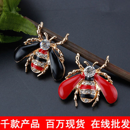 Dripping Bee Brooch Corsage Enamel