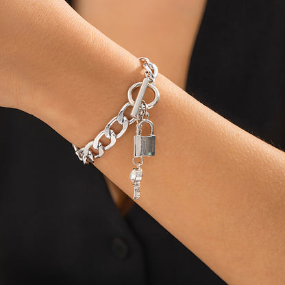 Versatile rhinestone chain necklace