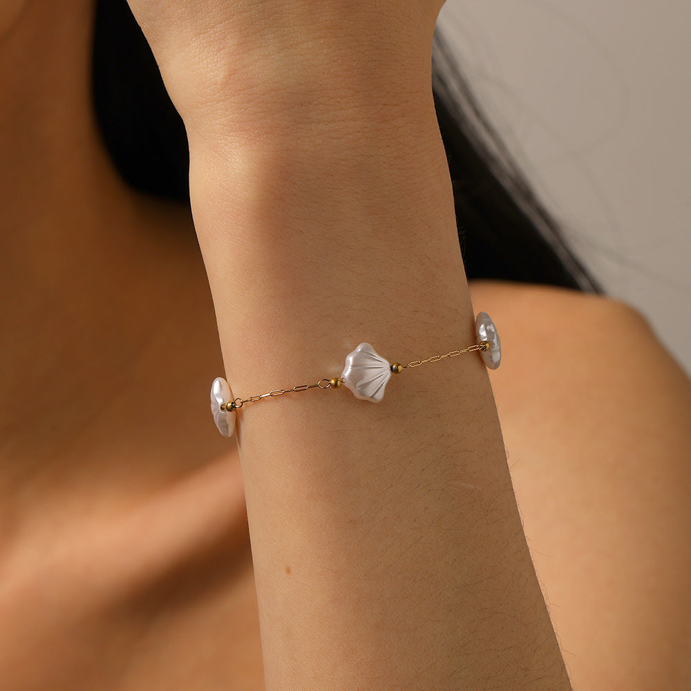 Stainless Steel Shell Bracelet (18K Gold Plated)