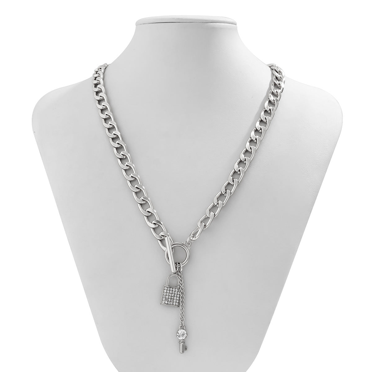 Versatile rhinestone chain necklace