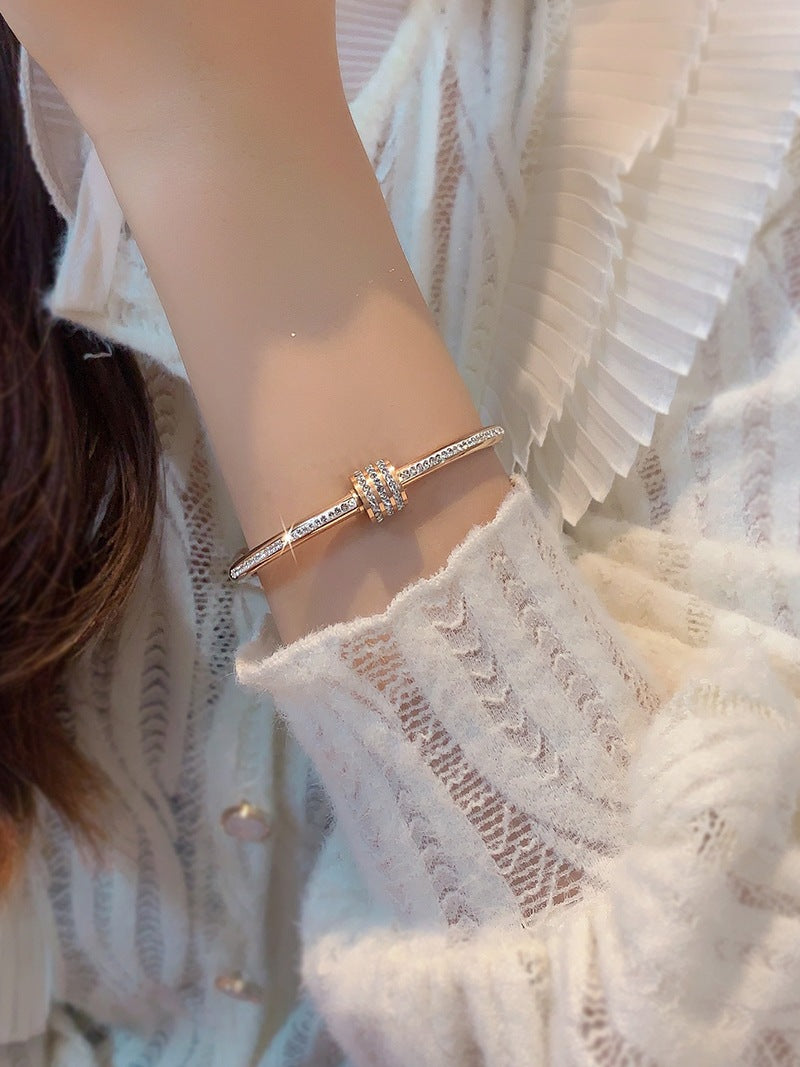 Women's Titanium Steel Delicate Bracelet with Diamond Accents — Light Luxury