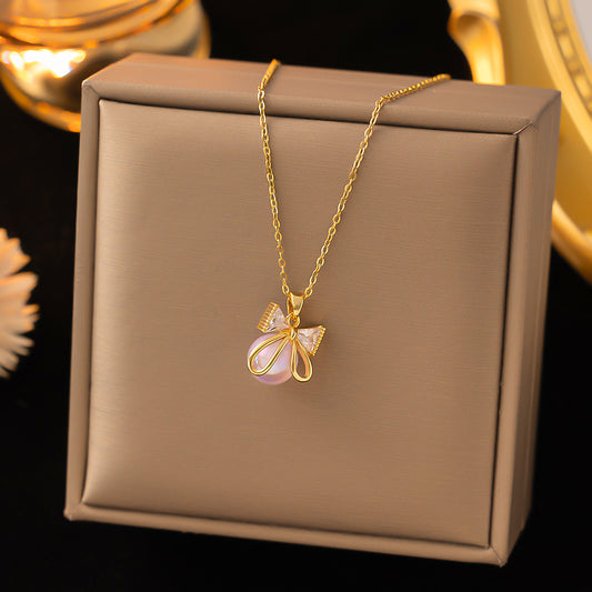 Women's Colored Pearl 18K Gold-Plated Titanium Steel Collarbone Necklace