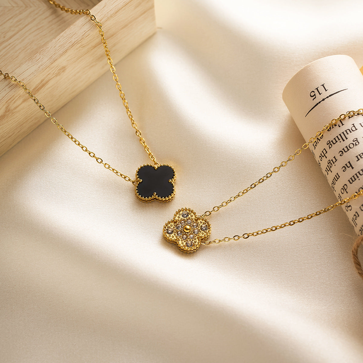 Women's Double-Sided Four-Leaf Clover Bracelet & Five-Flower Necklace