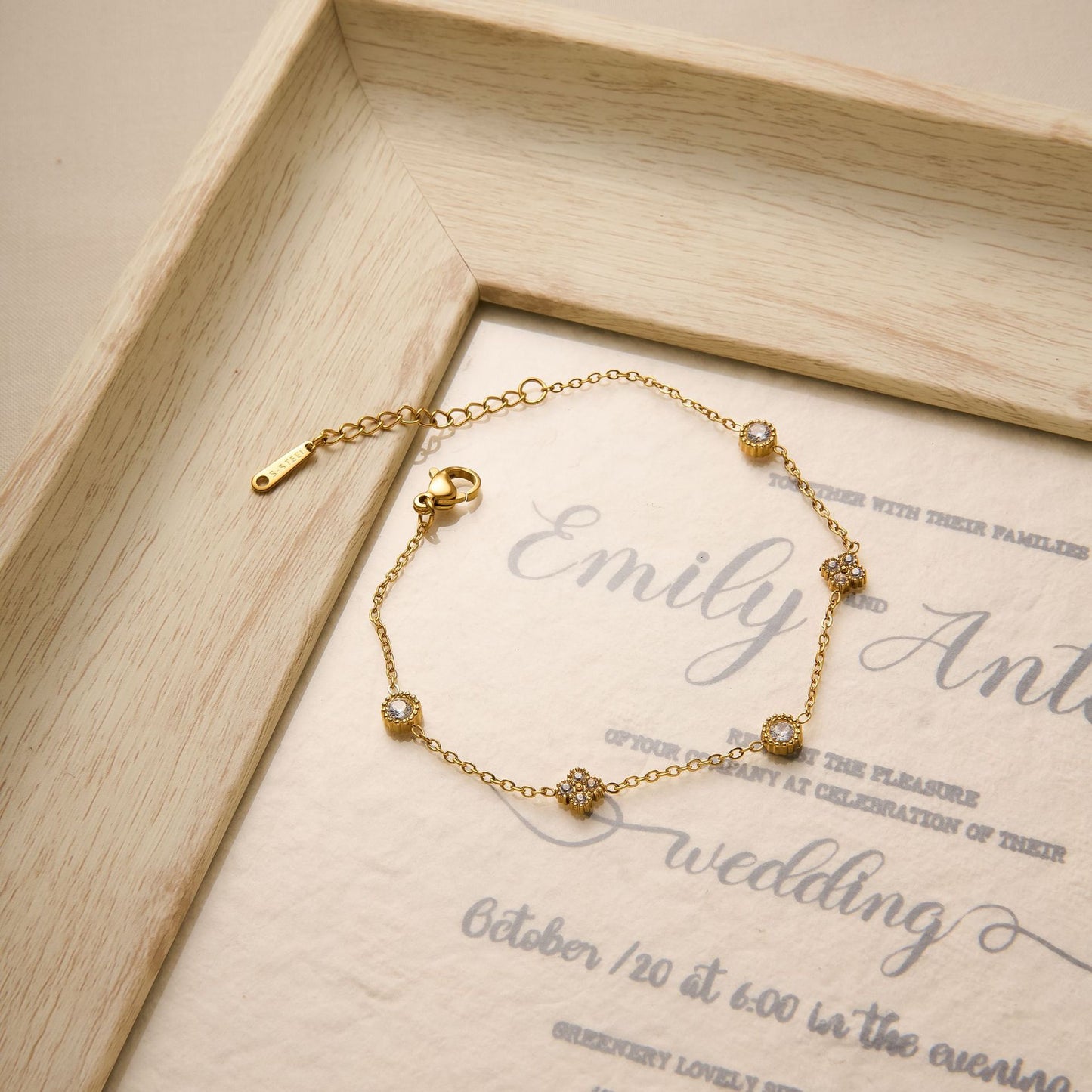 18K Gold Titanium Steel Zircon Flower Bracelet