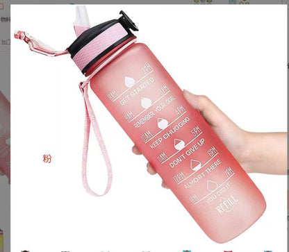 Botella de agua de plástico esmerilado con mango portátil 