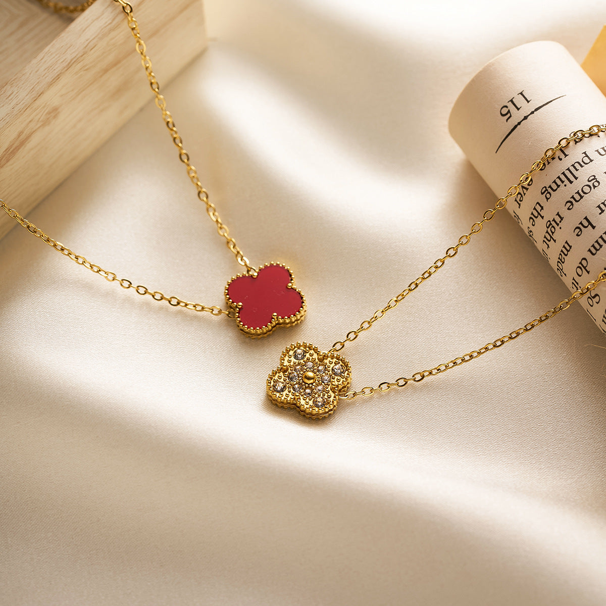 18K Gold Double-Sided Four-Leaf Clover Bracelet — High Color Retention