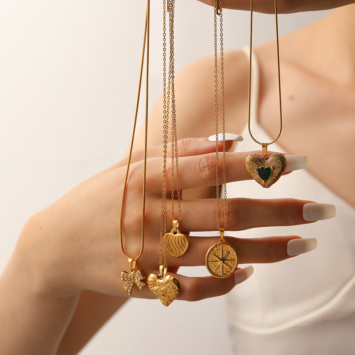 High-End Non-Fading Titanium Steel Women's Collarbone Necklace — INS Euro Style