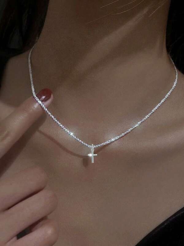 Sparkling Cauliflower Collarbone Necklace