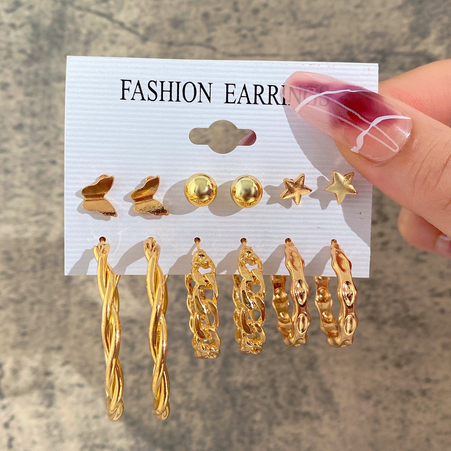 Pearl & Gold Earring Set