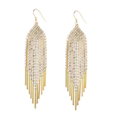 Exaggerated fashion long earrings