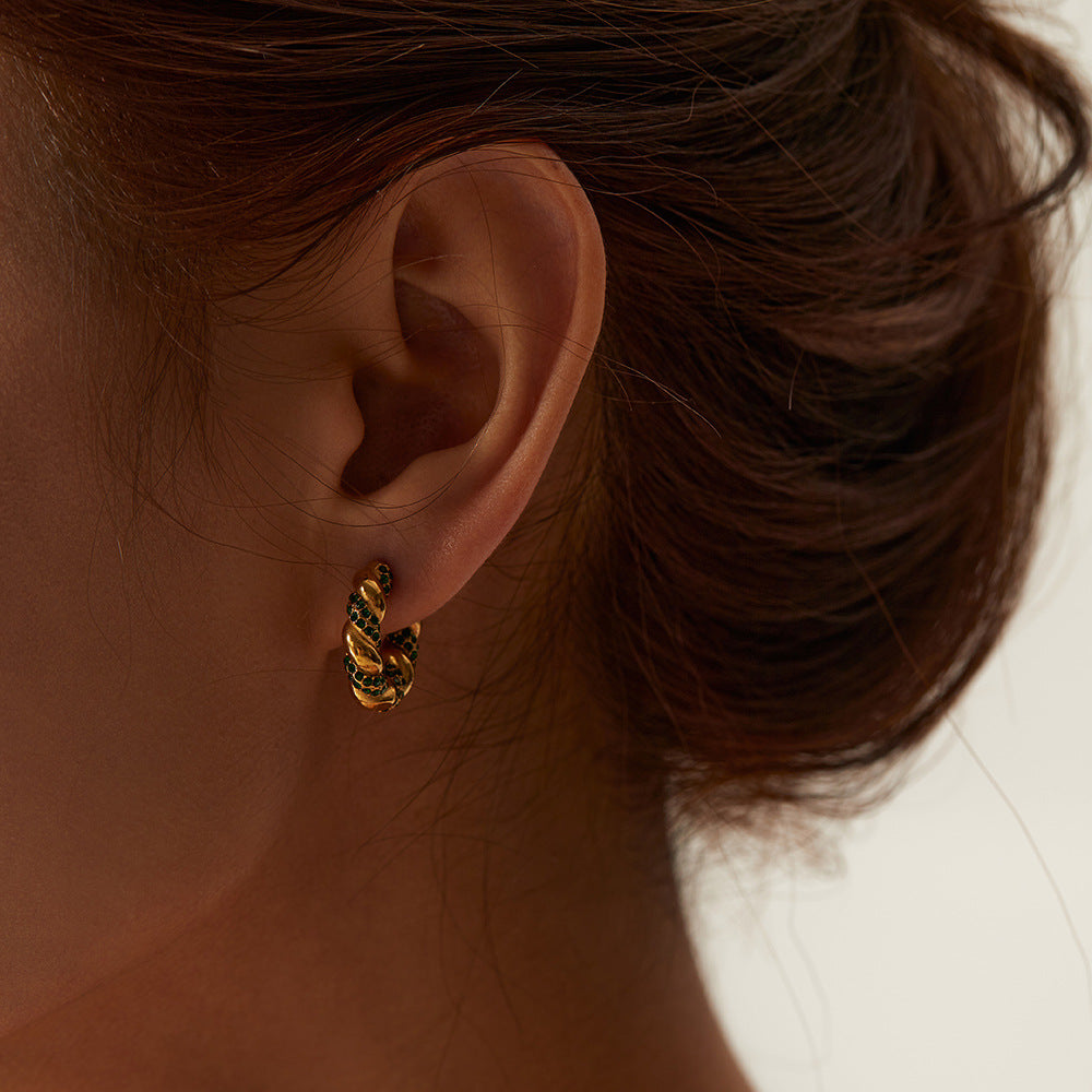 Diamond twist C-shaped earrings