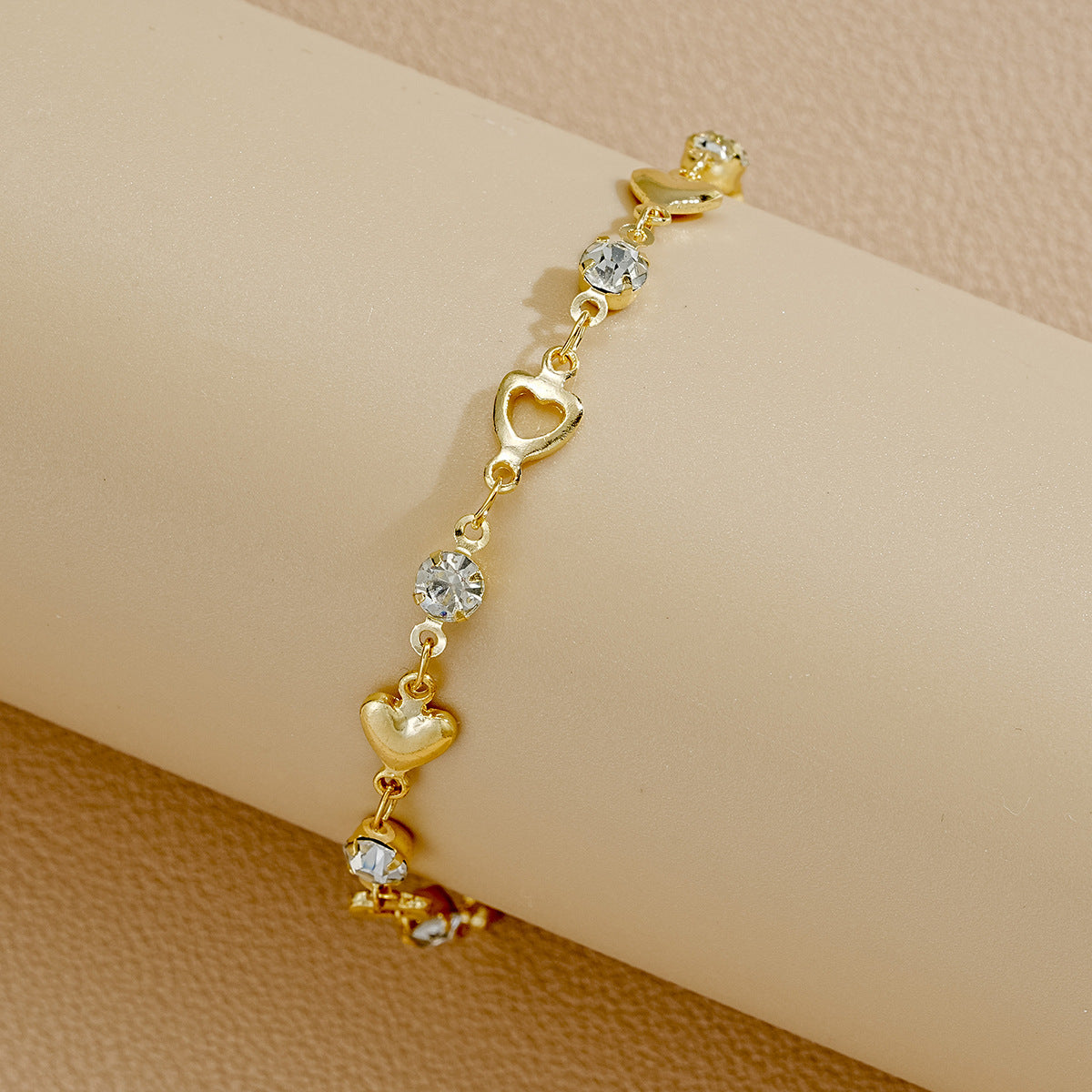 Hollow Heart Zircon Bracelet