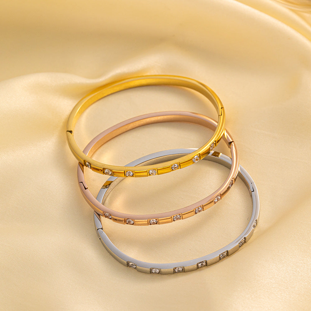 Chic Stainless Steel Bracelet with Zirconia - Elegant Style