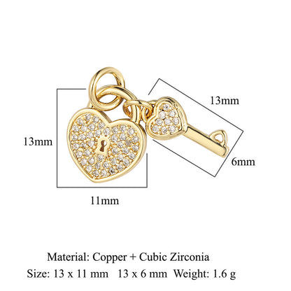 Colgante de cobre y circonita con forma de llave y candado en forma de corazón de melocotón 