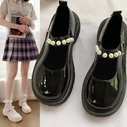 French retro British leather shoes