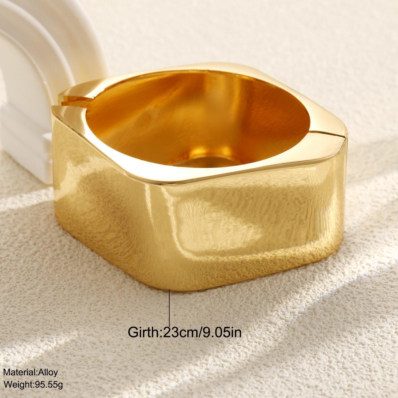 Geometric Rhombus Wave Open Bracelet