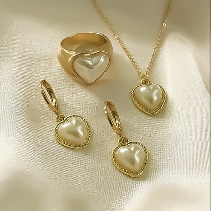 Conjunto de collar de corazón de tres piezas 