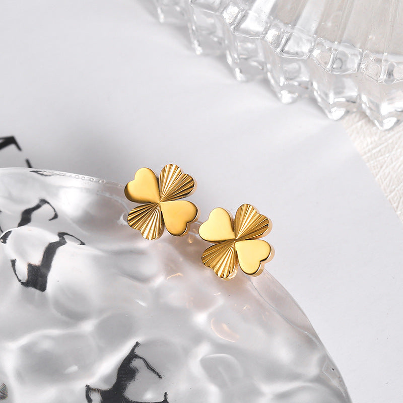 Lucky Clover Titanium Steel Stud Earrings Explosion
