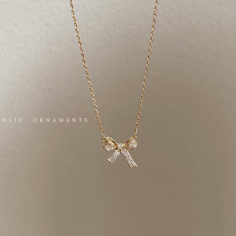 Korean Irregular Butterfly Collarbone Necklace