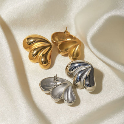 Three-petal teardrop butterfly earrings