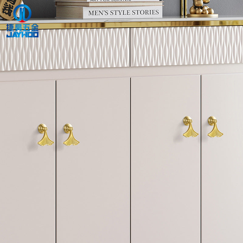 Ginkgo biloba handle