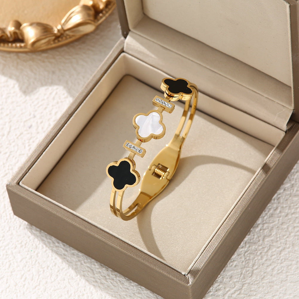 Women's Lucky Four-Leaf Clover Micro-Zircon Bracelet