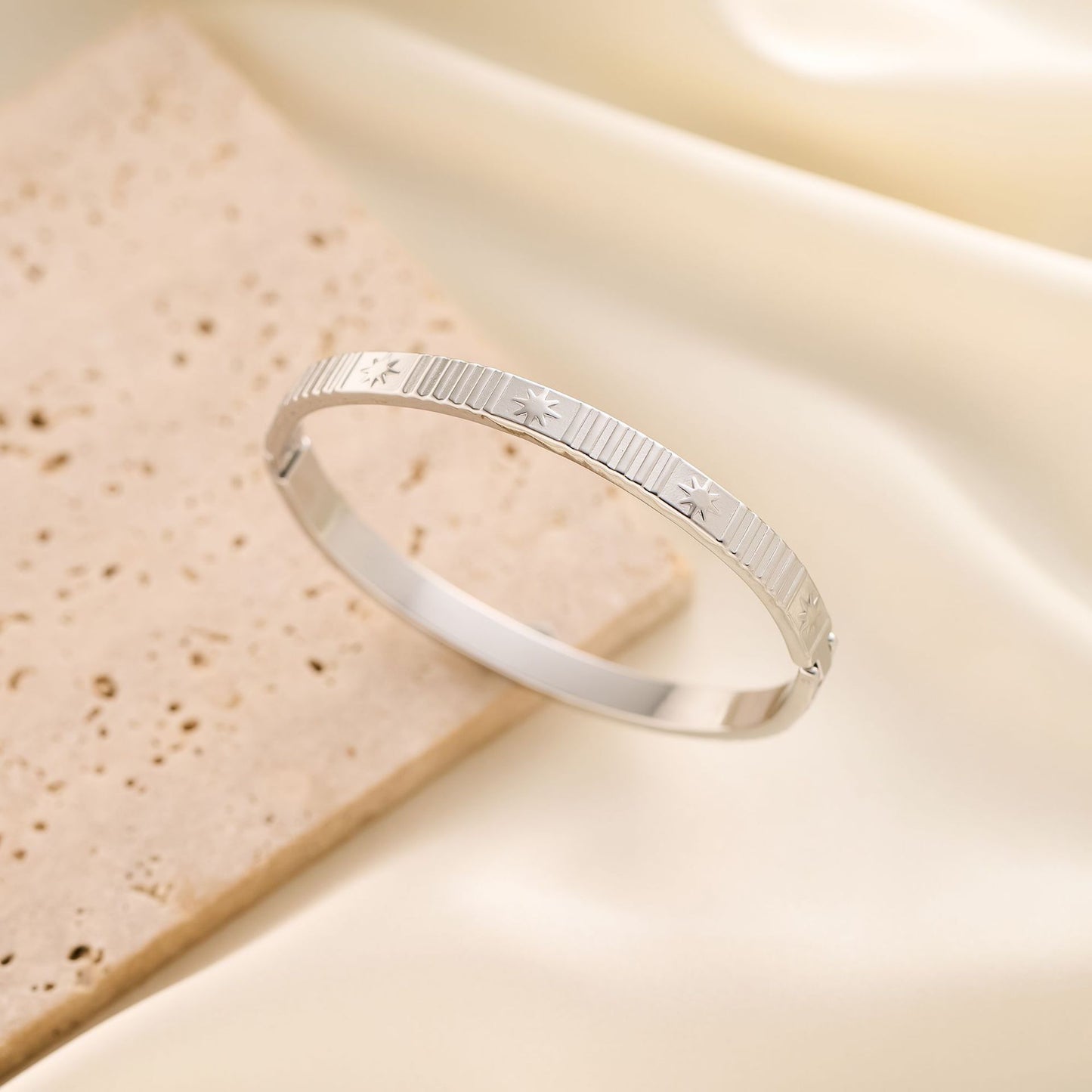 Octagram Buckle Bracelet