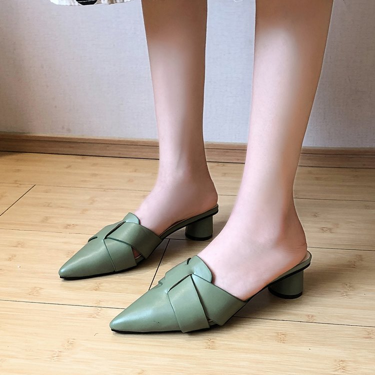 Shang pointed thick heel lazy shoes
