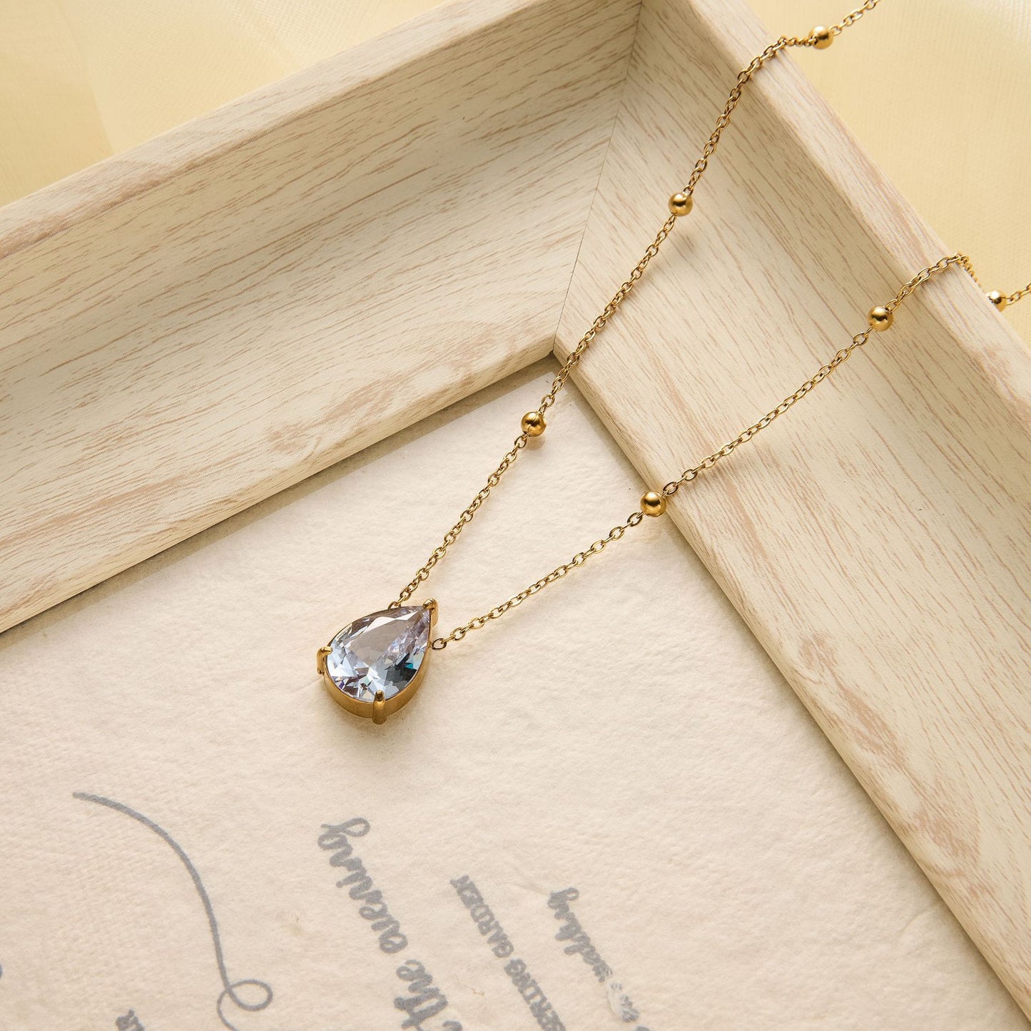 18K Gold Zircon Water Drop Necklace