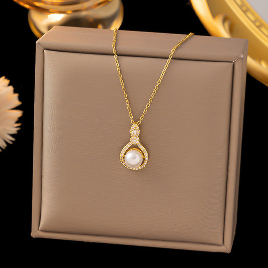 Women's Gold-Plated Titanium Steel Pearl Collarbone Necklace