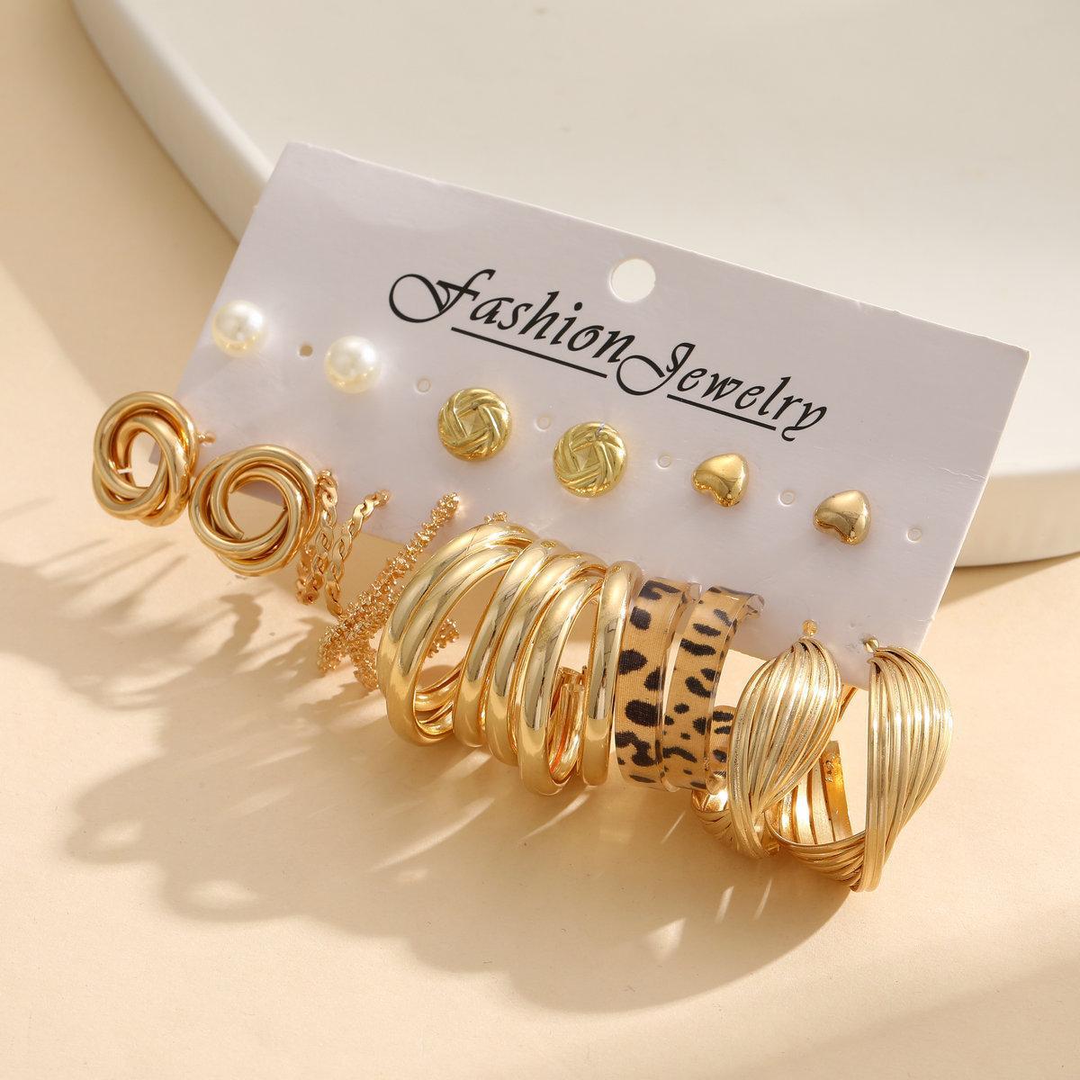 Geometric Twist Stud Earrings