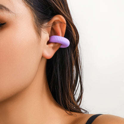 Clips para orejas circulares de marea para mujer con clavos de hueso para oreja simple 