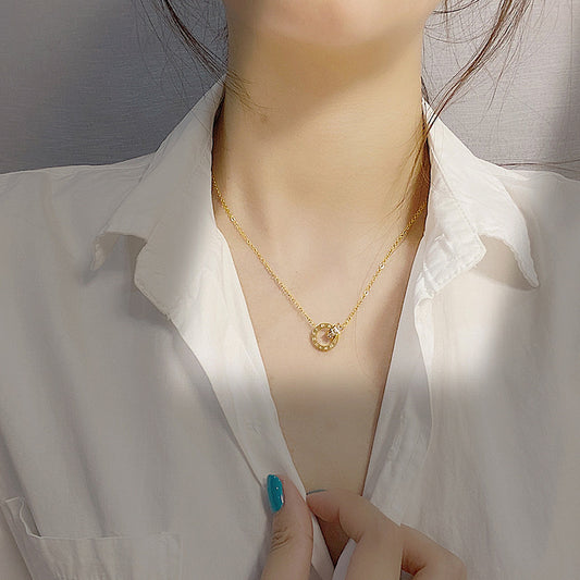 Women's Titanium Steel Roman Double-Interlock Clavicle Necklace — Red