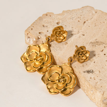 Rose pendant earrings