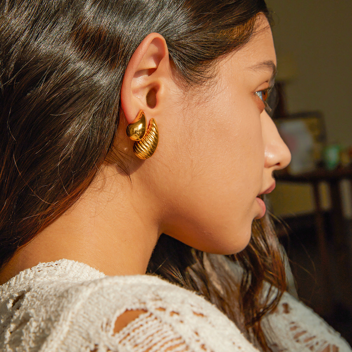 Striped teardrop earrings