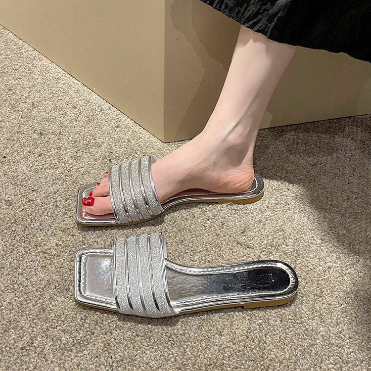 Simple rhinestone beach sandals